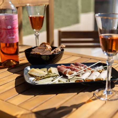 Balcony Pampas By Book-rijeka 아파트 리예카